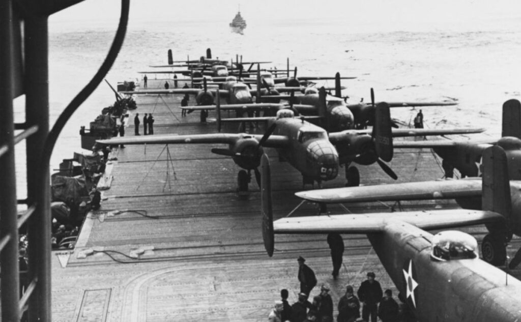 Doolittle-Raid-1024x633 Quando americanos fugiram nas barbas de Stalin - e ele adorou